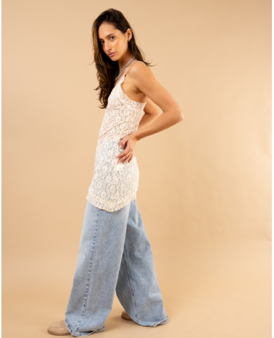 Top dentelle asymétrique