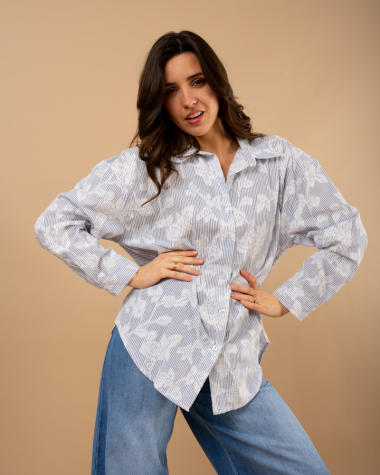 Chemise fleurs brodées