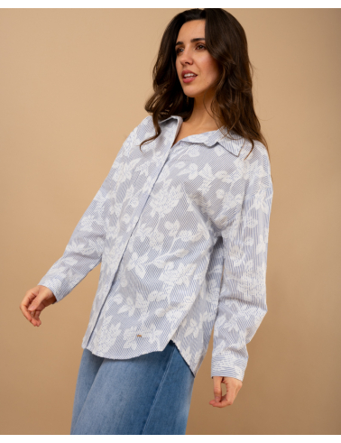 Chemise fleurs brodées