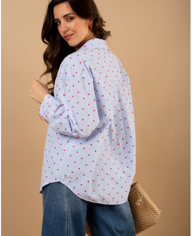 Chemise coeurs brodés