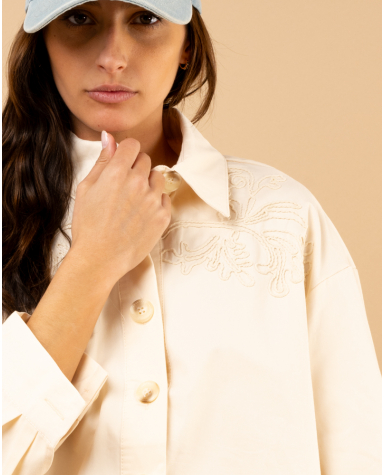 Chemise brodée