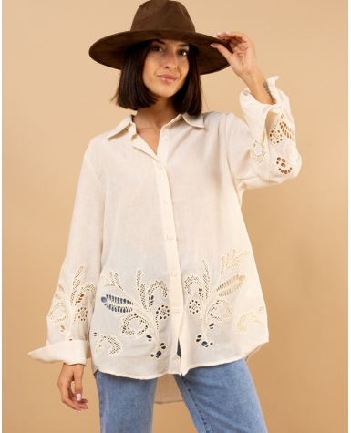 Chemise broderies