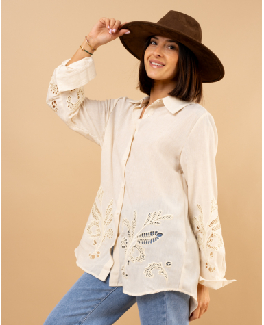 Chemise broderies