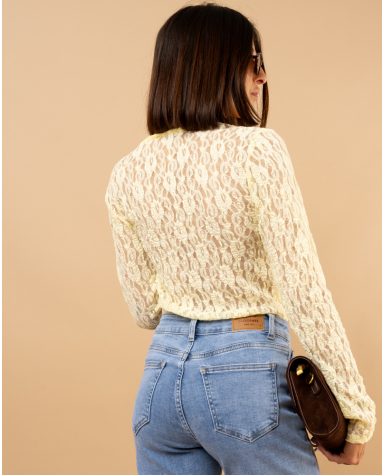 Top v dentelle