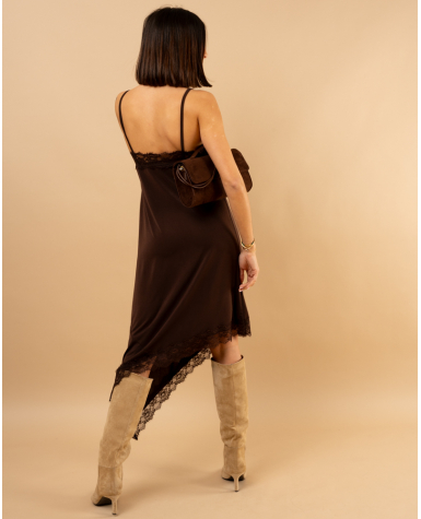 Robe longue dentelle