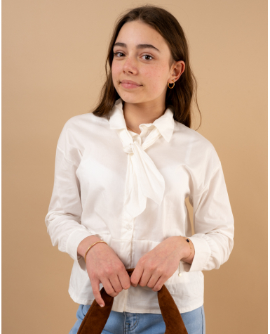 Chemise nœud Chemise nœud