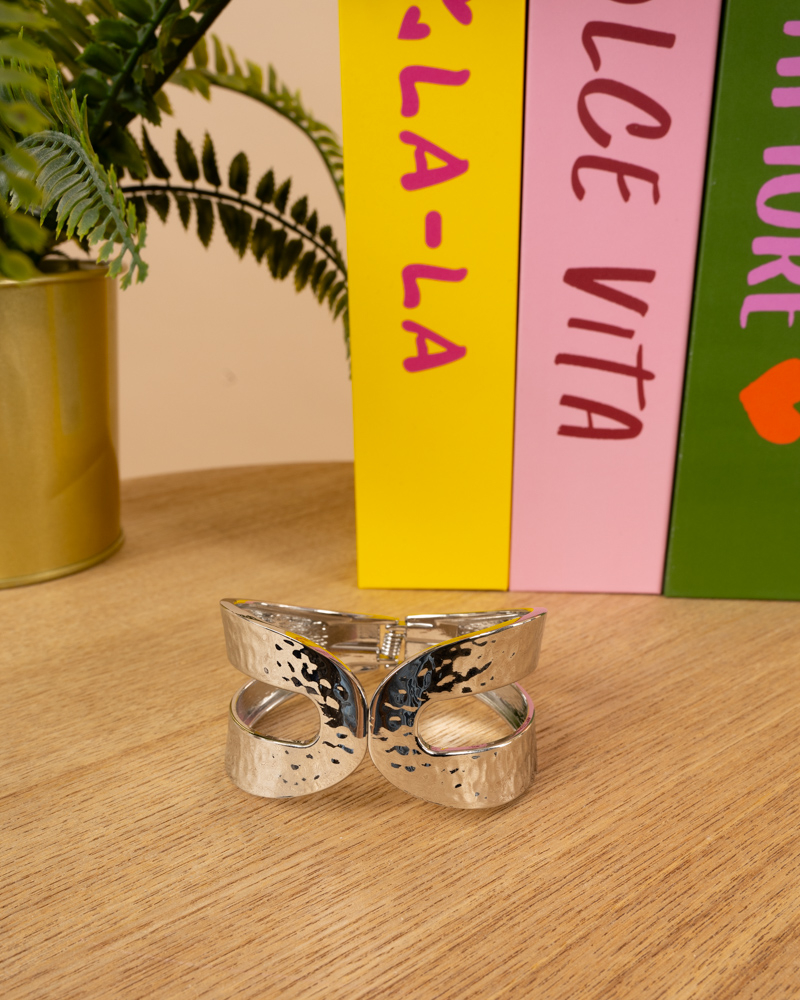 Bracelet boucles martelées