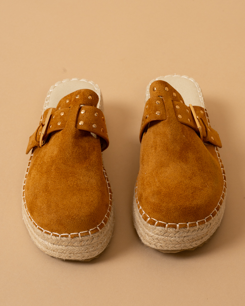 Sabots suédine clous