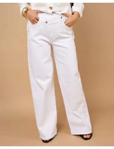 Pantalon boutons décalés