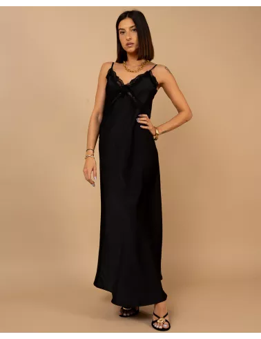Robe longue effet satin