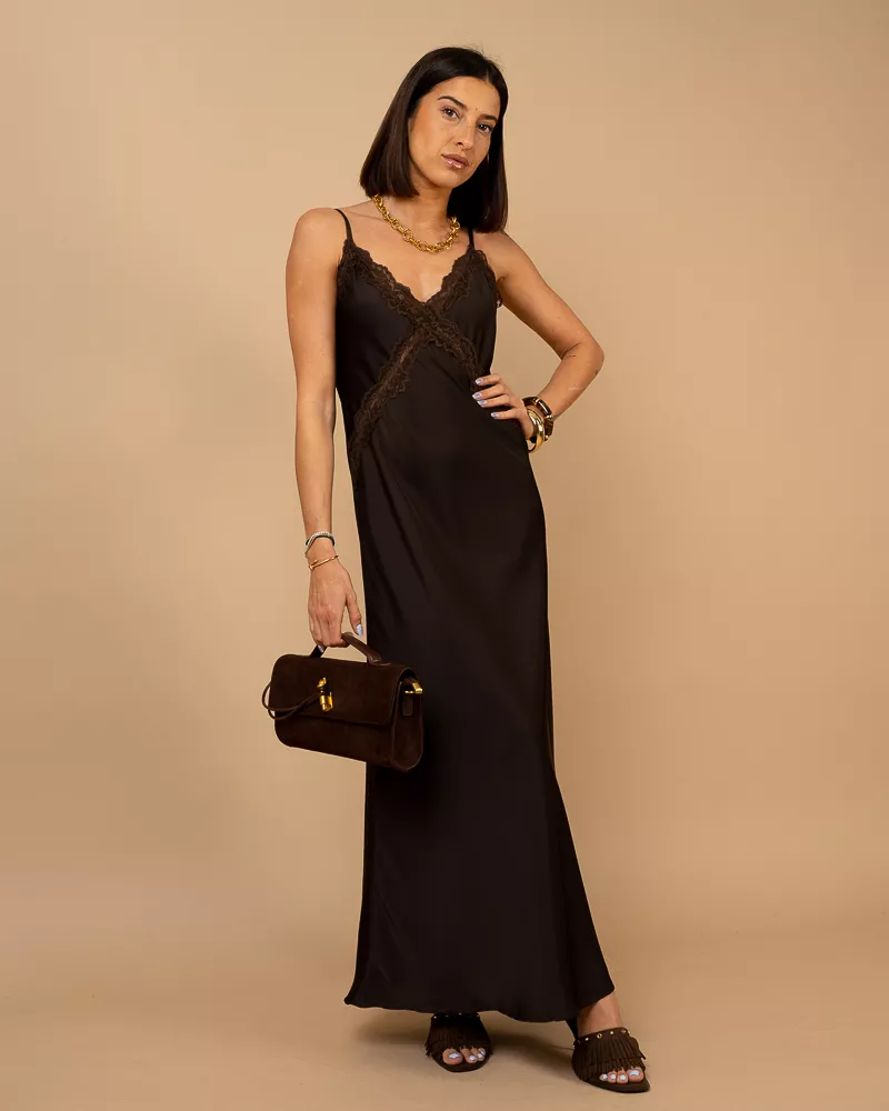 Robe longue effet satin