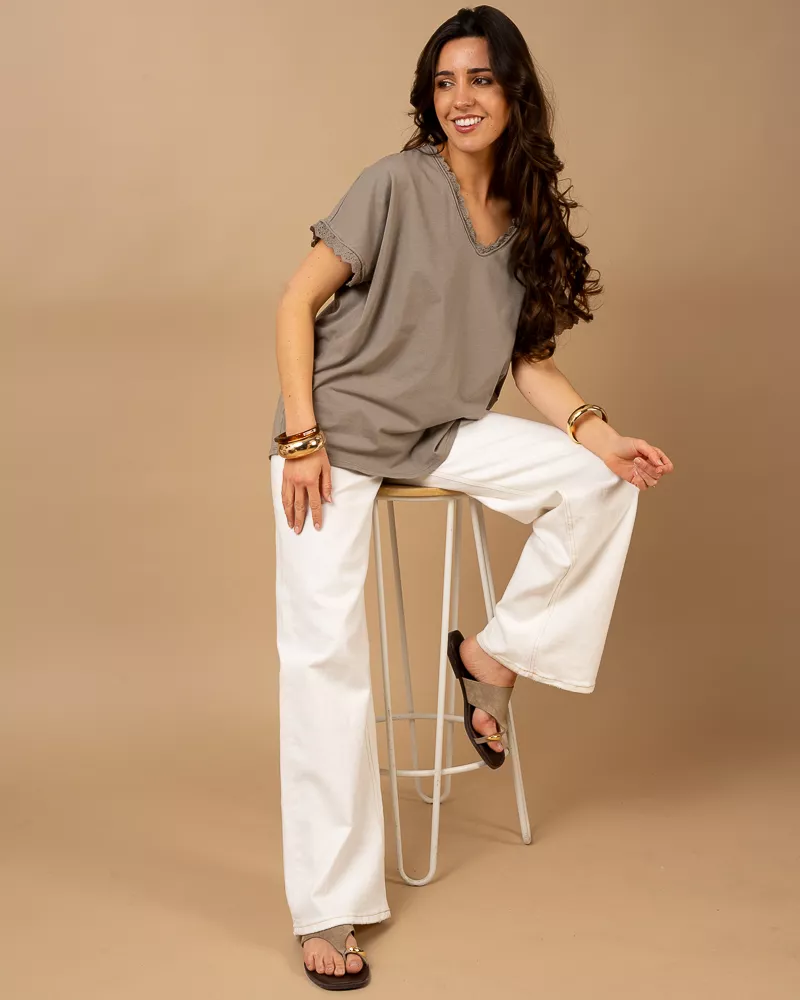 T-Shirt bords dentelle