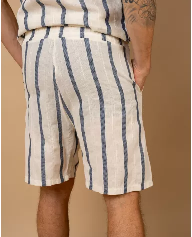 Short rayures bleues