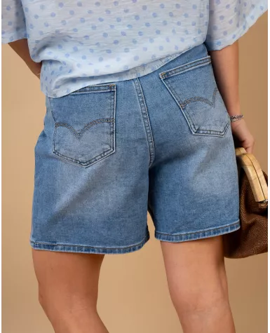 Short jean long