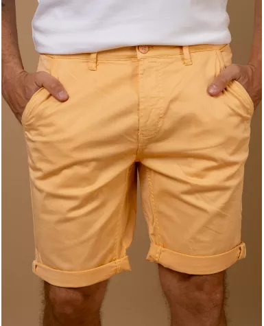 Short Chino
