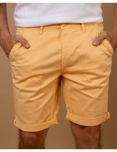 Short Chino
