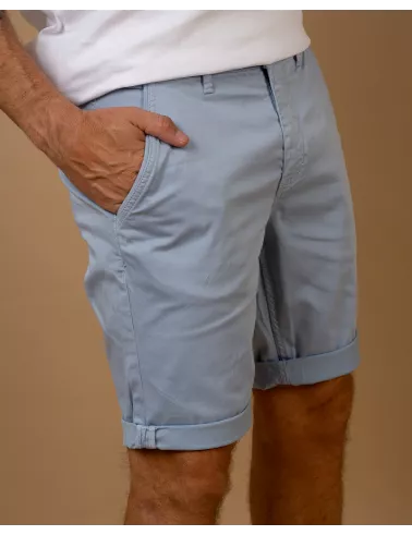 Short Chino
