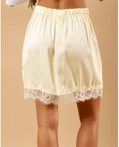 Jupe courte dentelle