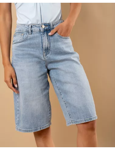 Bermuda jean