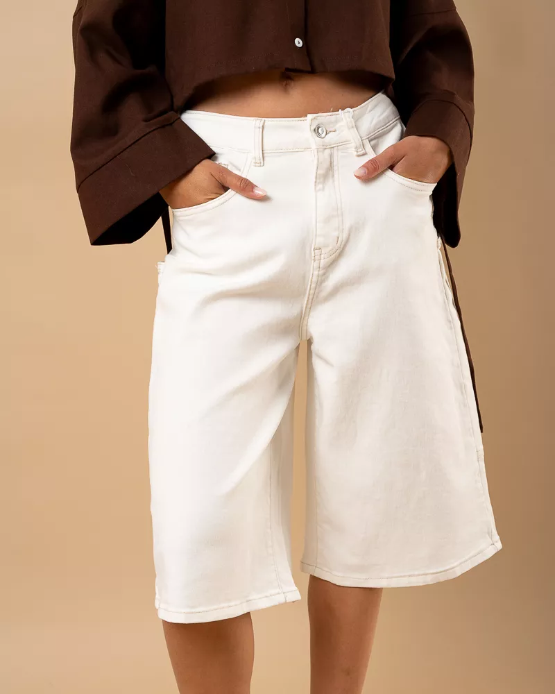 Bermuda écru coutures