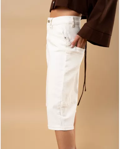 Bermuda écru coutures