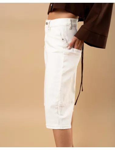 Bermuda écru coutures