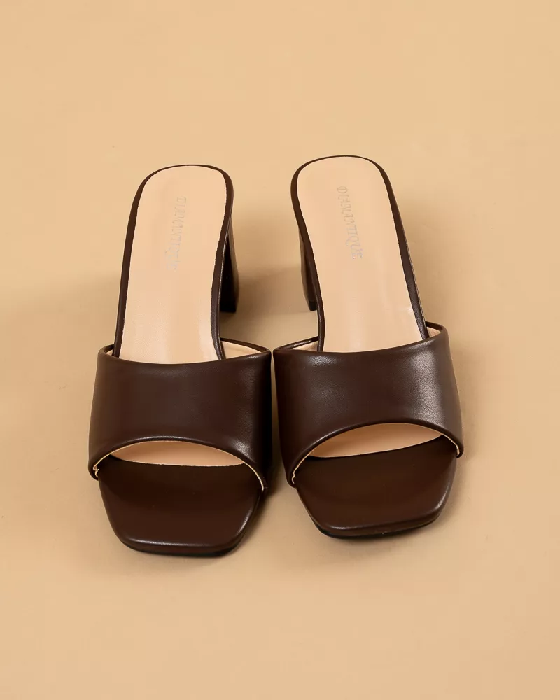Mules talon carré
