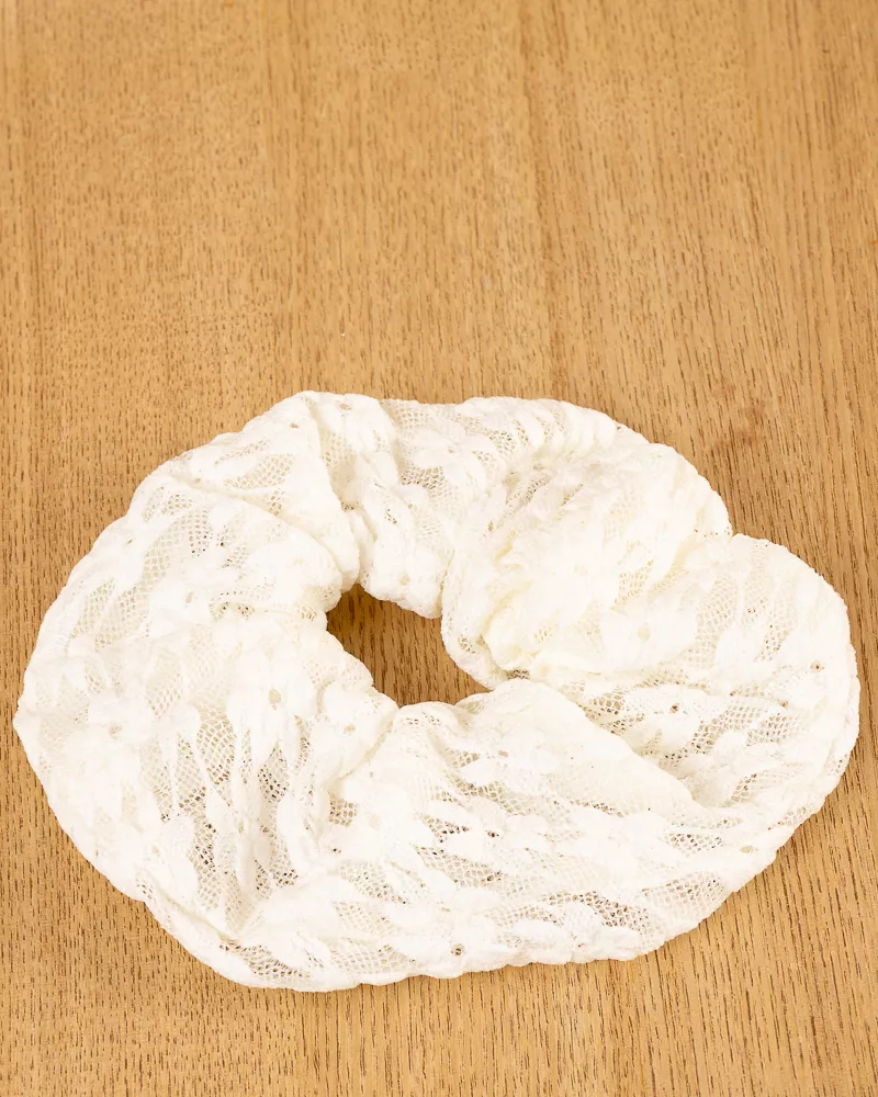 Chouchou en dentelle