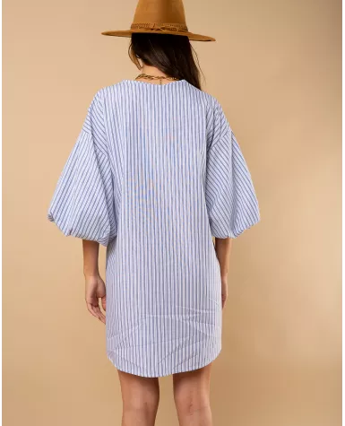 Robe manches bouffantes