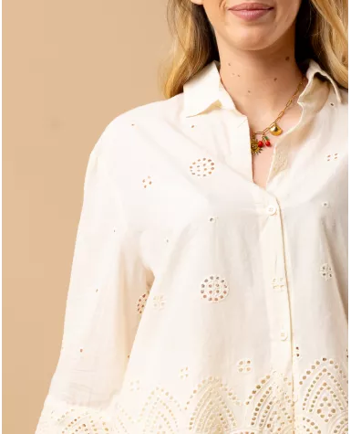 Chemise brodée