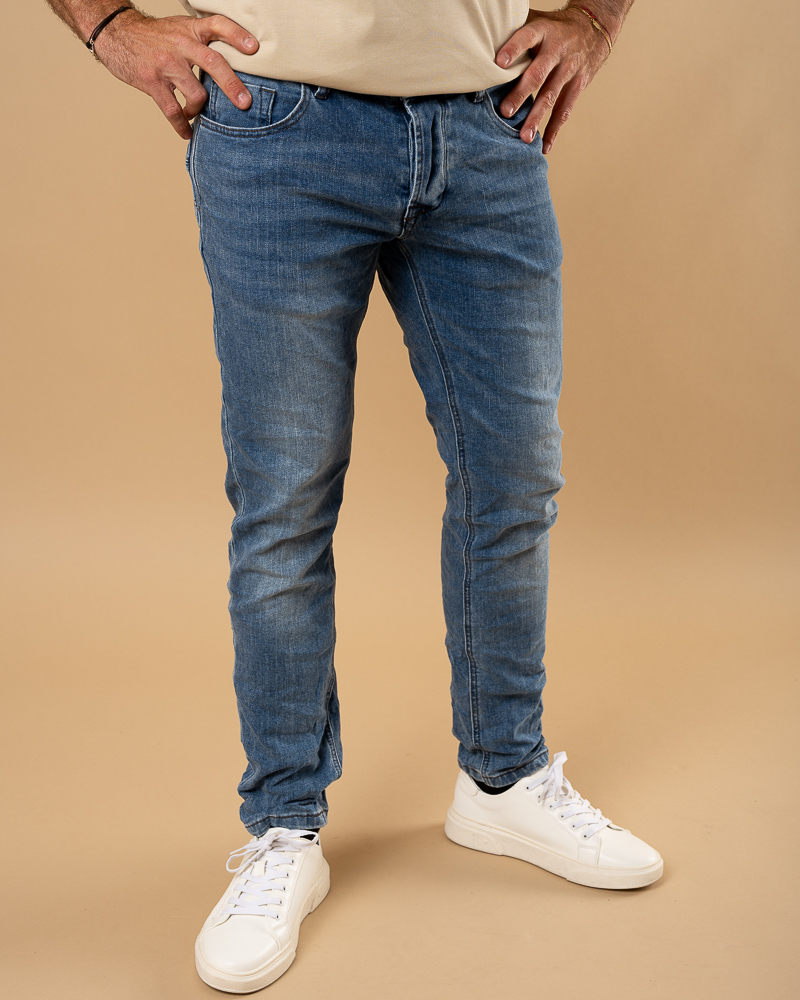Jean
