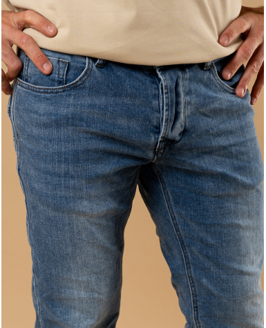 Jean