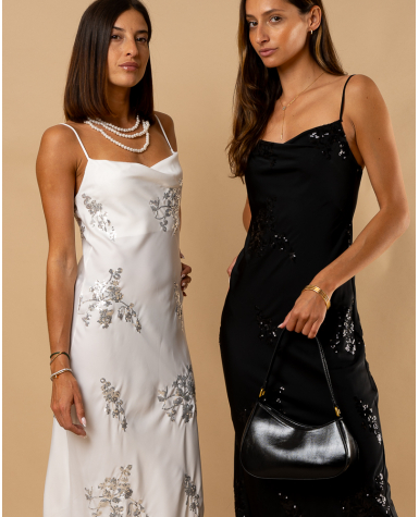 Robe col benitier