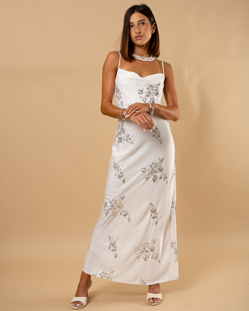 Robe col benitier