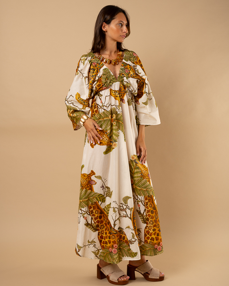 Robe v animal