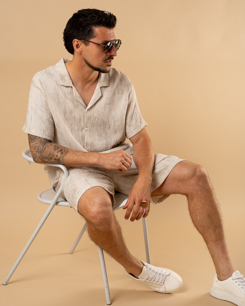 Short Beige
