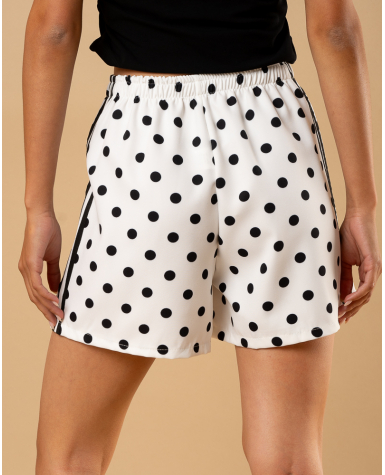 Short pois Elisa Short pois Elisa
