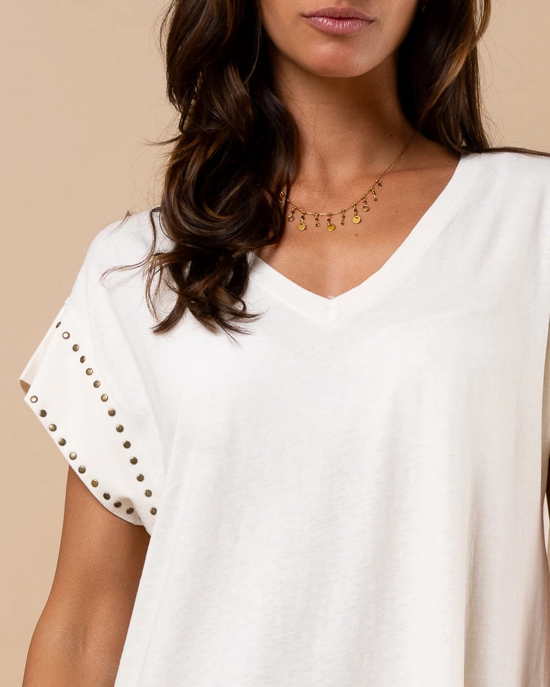 Robe clous