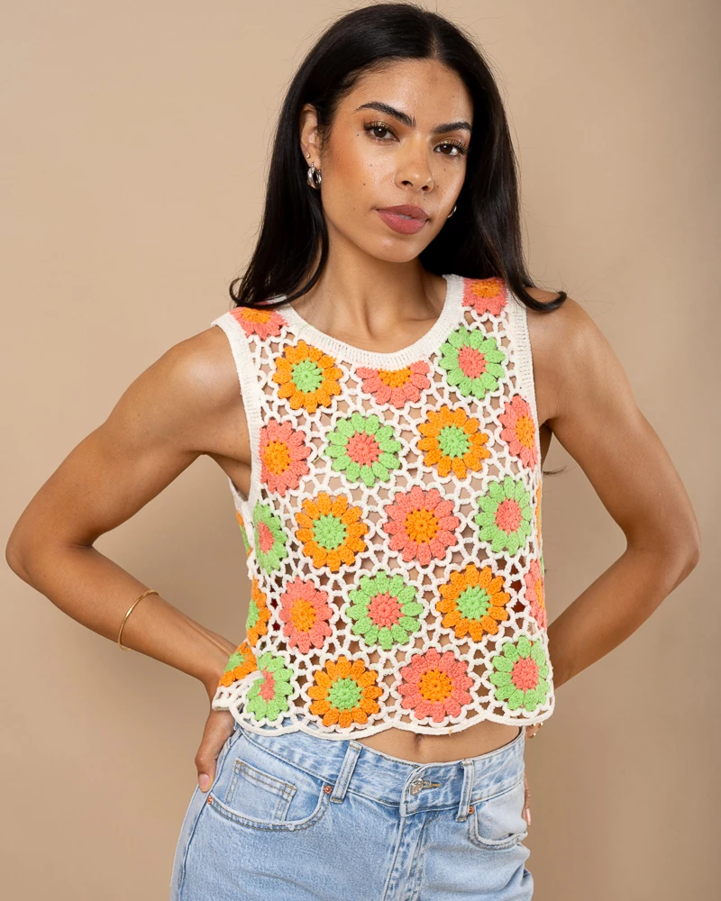 Top crochet fleurs vertes