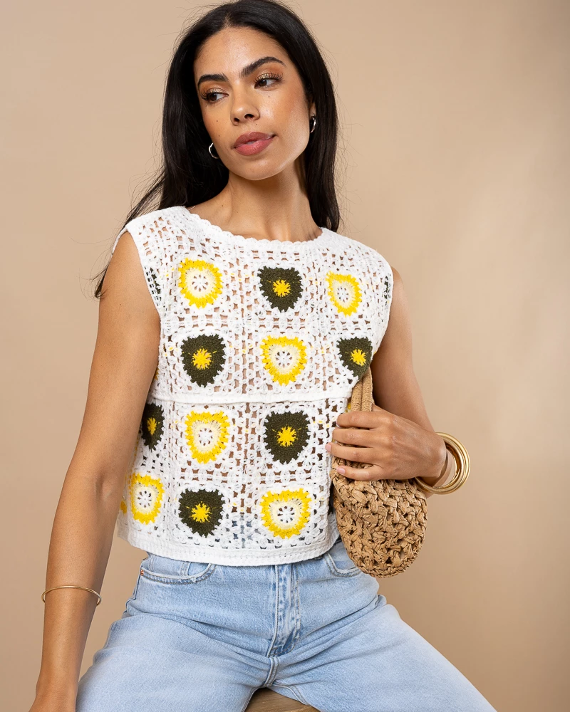 Top crochet fleurs jaune